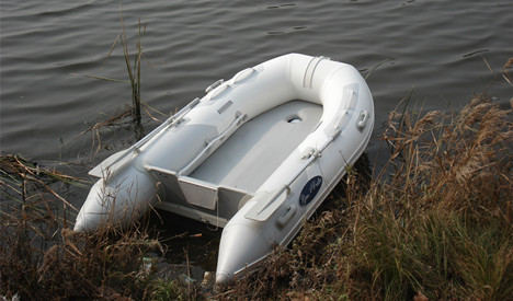 可折叠充气橡皮艇 U型 2米-6.5米